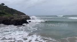 Storm EPILSON bringing big waves to Cornwall