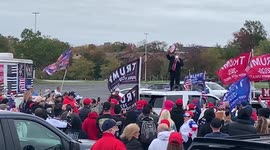 Mini Trump announcement in NYC Staten Island