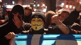 Violent clashes at anti-lockdown protest in Thessaloniki, Greece