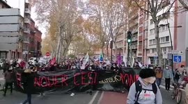 France: Thousands Join National Strike Against COVID-19 Health Protocols 2