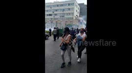 Peru: Clash Erupts During Protest Against Impeachment Of Martín Vizcarra In Lima