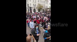 Peru: Hundreds Continue Protesting Impeachment Of Martín Vizcarra In Central Lima 2
