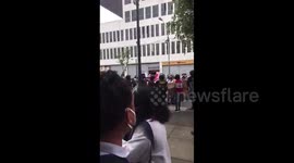 Peru: Clash Erupts During Protest Against Impeachment Of Martín Vizcarra In Lima 2