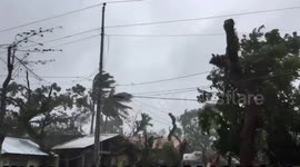 Philippines: Typhoon Vamco Hits With Rains And Winds, Evacuation Order Issued