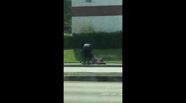 Stranger helps disabled man
