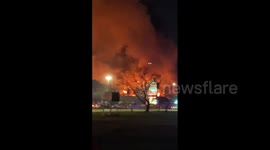 US: Extra-Alarm Warehouse Fire In Hegewisch, Chicago