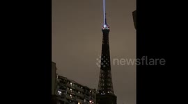 France: Eiffel Tower Displays Message Of Commemoration Of The November 13 Paris Terror Attacks 4