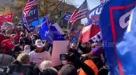Anti-Trump protesters swarmed by Trump supporters