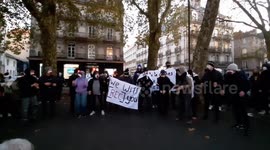 Hundreds gather in Nantes against a law that would prevent people from recording police officers