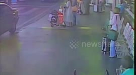 Man arrested after allegedly stealing passenger's makeup bag from Bangkok airport