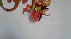 3D Optical Illusion Dragon - He Turns his head to look at you