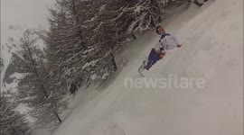Spectacular snowboarding crash in Romania