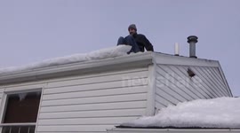 TEARING DOWN THE HOUSE! (GUTTER FAIL)