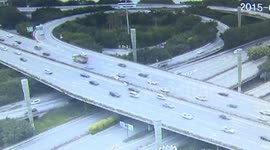 小车在快环上逆行险象环生  交警部门介入调查将重罚逆行驾驶员