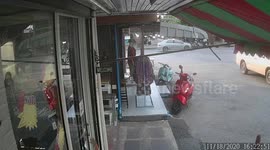 Pickup truck rolls backwards into traffic after owner left the handbrake off