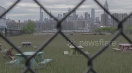 The loneliest tables in all of Brooklyn