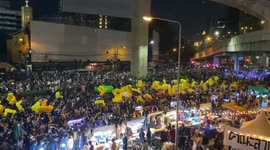 Thailand: November 27 Bangkok Protest – Ducks, Aliens, And Pikachu