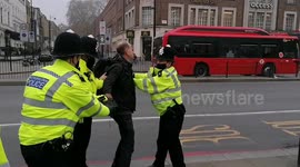 Man arrested as anti-lockdown protesters gather in London
