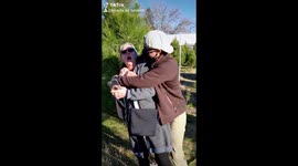 A military homecoming surprise for the holidays
