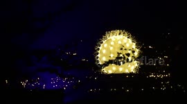 Luces de Navidad en el jardín botánico de Madrid