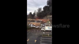 US: 4-Alarm Fire At Warehouse After Explosion In Englewood, NJ 2