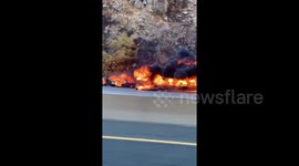 US: Fire Breaks Out At Interstate 5 In Grapevine, CA
