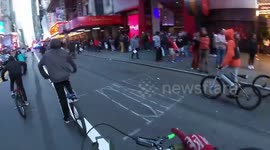 Talented New Yorker masters the art of cycling on one wheeled bike