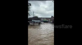 Thailand: Severe flooding continues In southern region