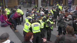 Anti-lockdown protesters arrested in London as crowds gather despite police warnings