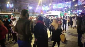 Aglomeraciones en el centro de Madrid a pesar de los controles policiales
