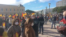 El partido de extrema derecha Vox llama a llenar las calles el 6-D contra un Gobierno
