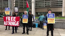 Free Julian Assange protest outside home office in London