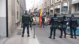 La falange española se manifiesta apoyando a las Islas canarias en contra de la inmigración ilegal