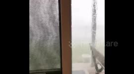 Australia: Strong Hail Storm Strike Queensland