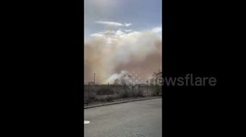 US: Fast Moving ‘Cornell Fire’ Breaks Out In Santa Paula, California 5