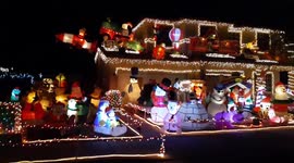 US family has incredible inflatable Christmas display