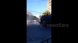 Police clash with anti-government protesters in Valparaíso, Chile