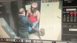 Bumbling ATM thief forced to reveal face and flee by unarmed security guard in southern India