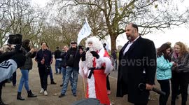 Santa's Anti-lockdown/ vaccine speech as protesters march through central London