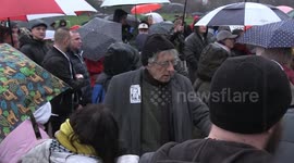 Piers Corbyn defies tier 3 restrictions and attends protest in Nottingham