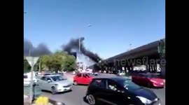 Chile: Truck Burns On Overpass Of Américo Vespucio Avenue In Quilicura, Santiago