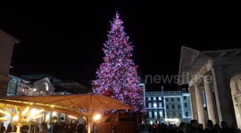 People Eat Out In Covent Garden Before The Lockdown