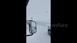 Japan: Vehicles Stranded On Highways For Close To A Day Due To Record Snow On Japan Sea Side 2