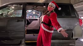 Toronto Uber driver spreads Christmas cheer on every trip with festively-decorated van