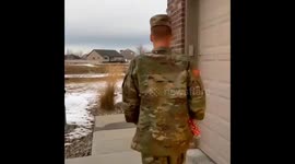 Soldier surprises family for Christmas