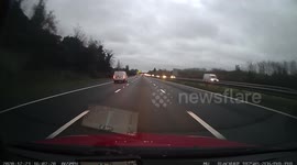 'Routes to France closed' messages appear on A2 in Dartford, Kent