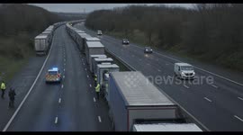 Lorries stranded on M20 in Kent towards Dover/Channel tunnel due to closed borders and Brexit