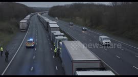 Lorries stranded on M20 in Kent towards Dover/Channel tunnel due to closed borders and Brexit