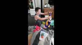 'I'm so happy!' Aussie 9-year-old ecstatic when surprised with basketball tickets for Christmas