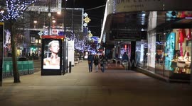 Christmas Eve On Oxford Street During Rush Hour